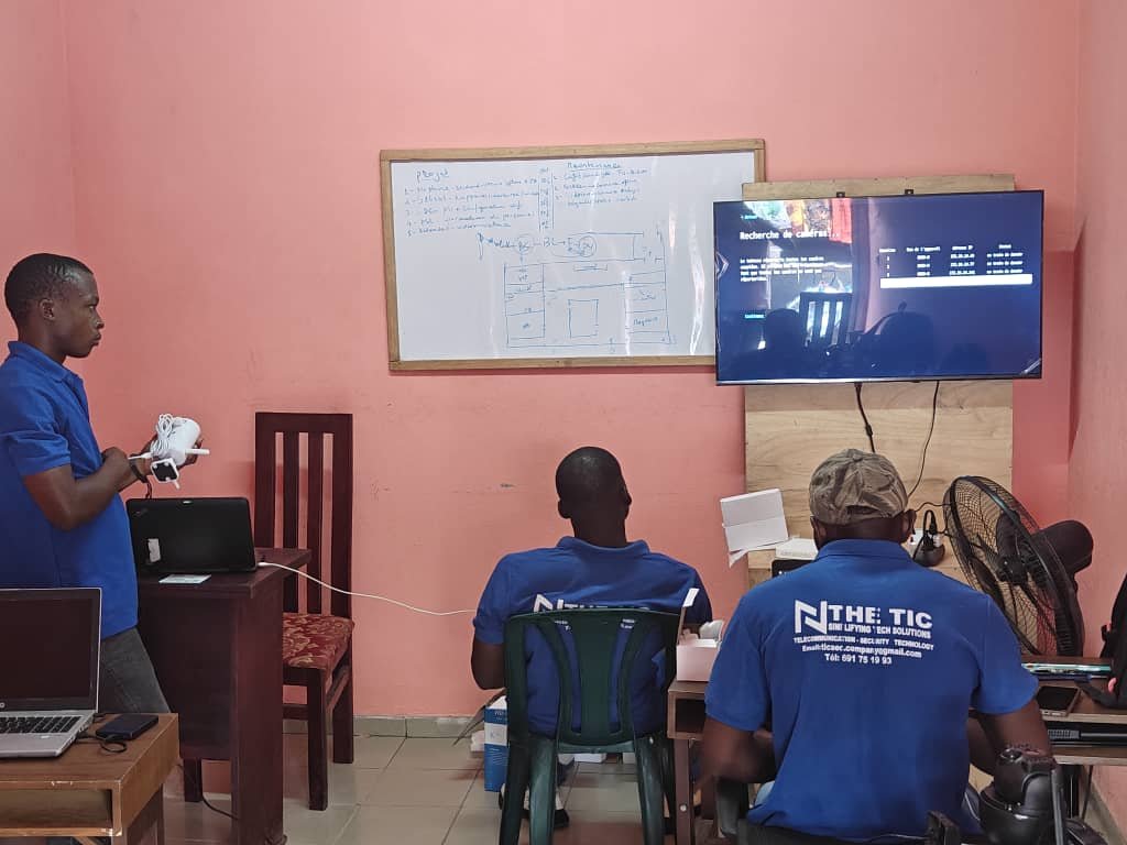 Équipe technique RAY-Z en intervention